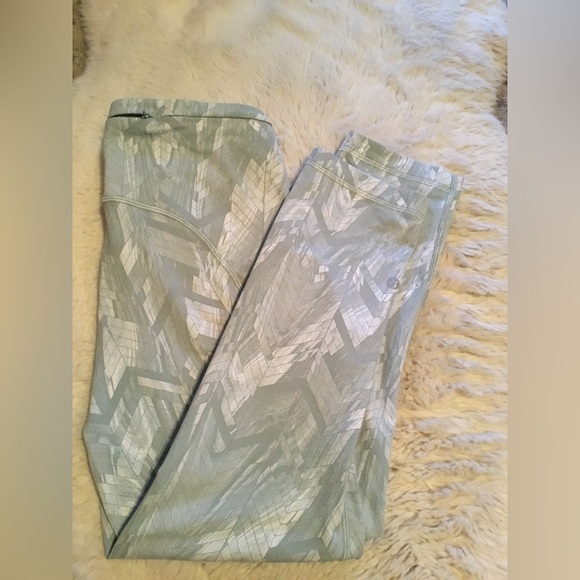 Lululemon legging - Swift speed high-rise crop 21” - Picture 6 of 9
